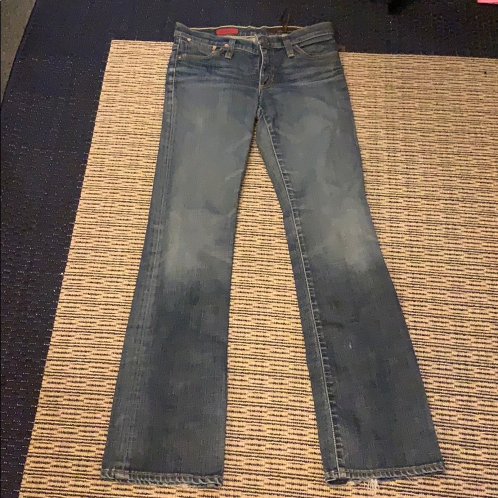Boot cut skinny Jeans Not distressed